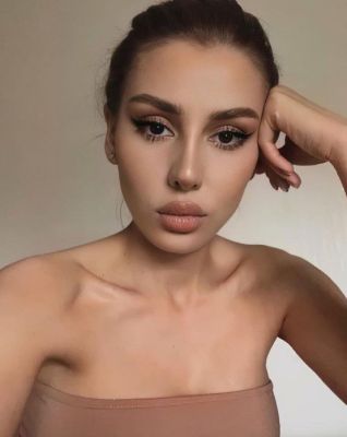 Эльза — проститутка с большими формами, 23 лет